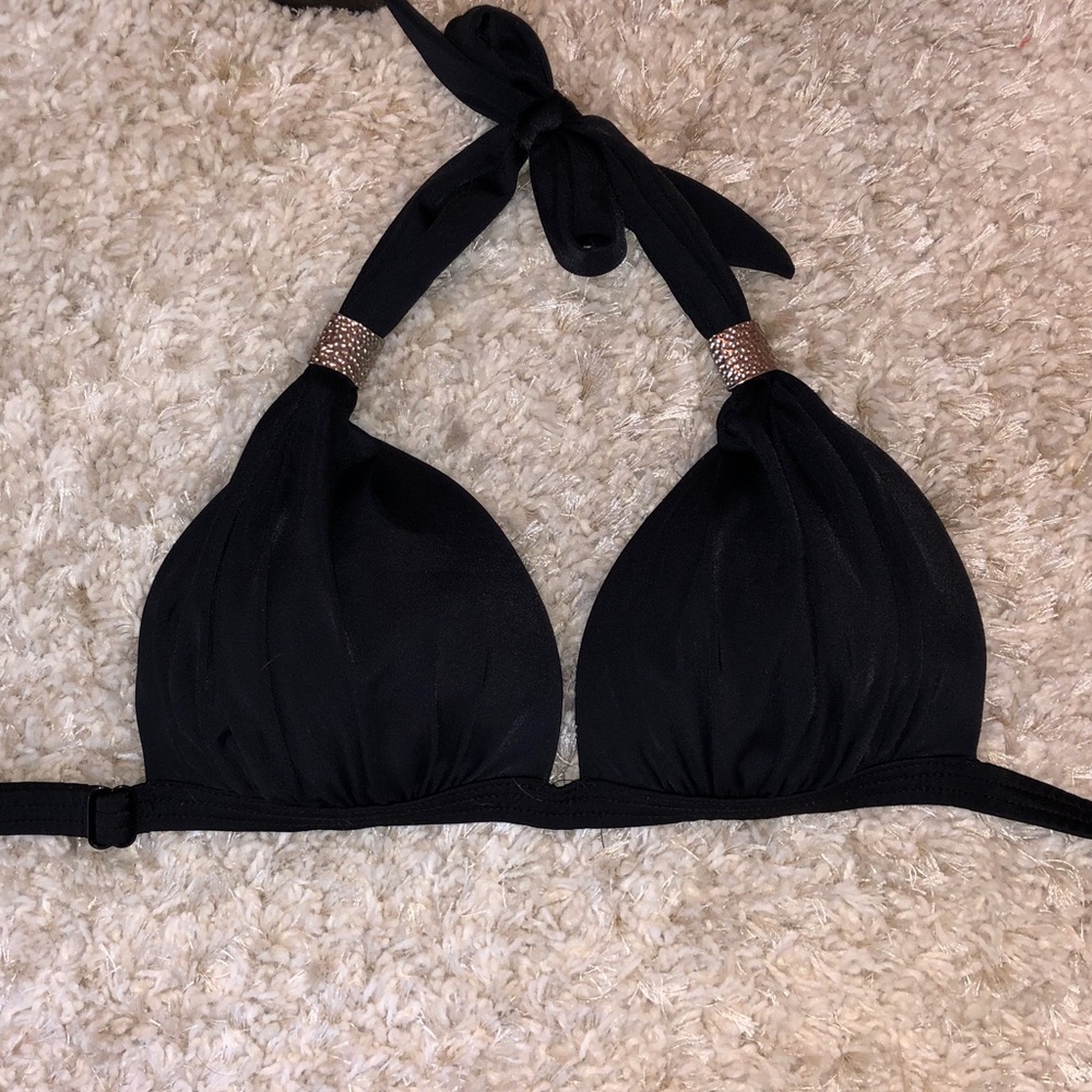 Black Bathing-suit Top